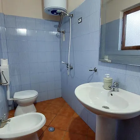 Jon Homestay