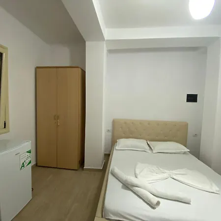 Homestay Jon *